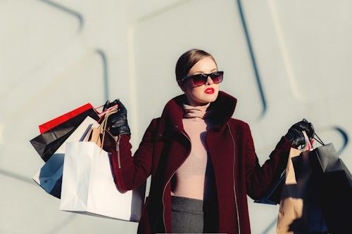 Virtual footwear trial shopping experience